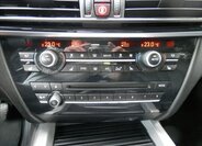 BMW X5 SUV 3,0 l 280 kw