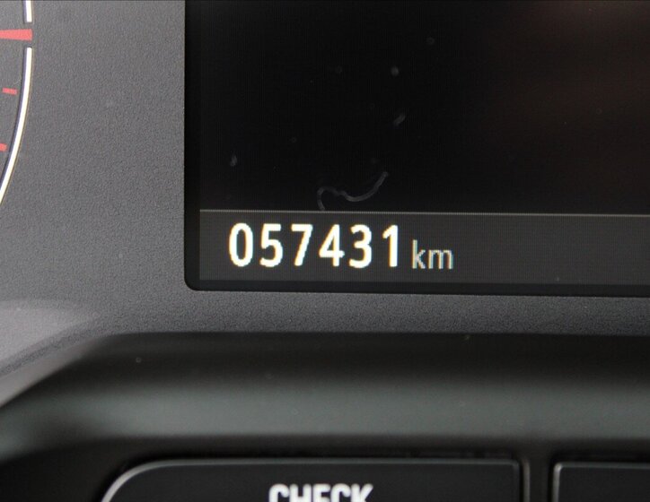 Opel Crossland X SUV / Terénní 1,2 l 81 kw