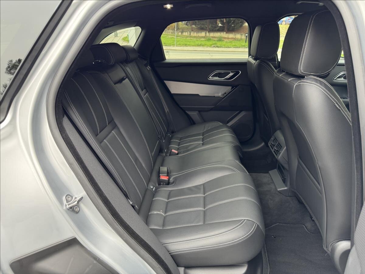 Land Rover Range Rover Velar SUV 2,0 l 150 kw