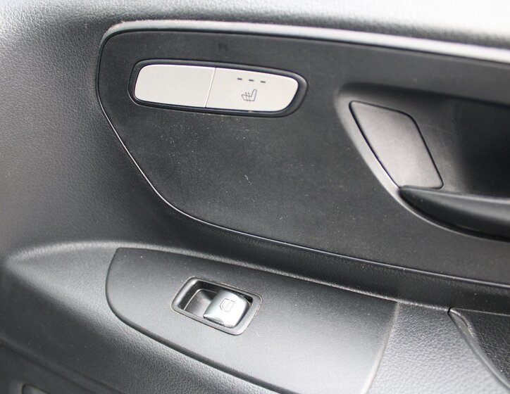 Mercedes-Benz Vito 19