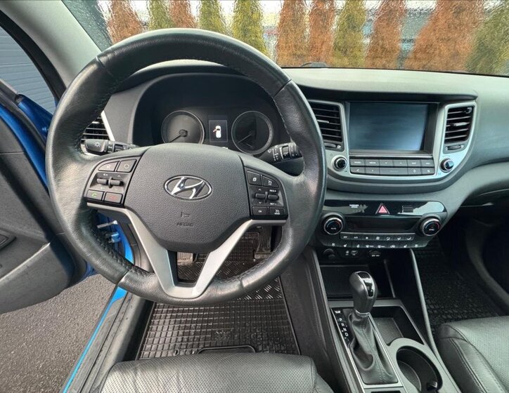 Hyundai Tucson SUV 2,0 l 136 kw