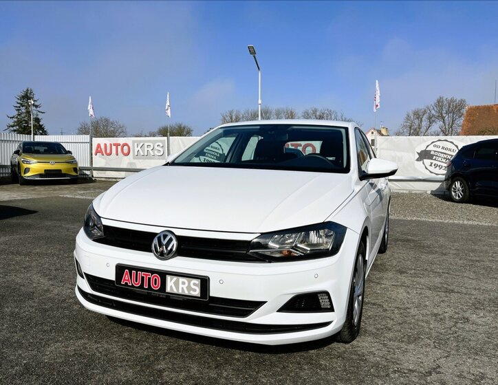 Volkswagen Polo Hatchback 999,0 48 kw