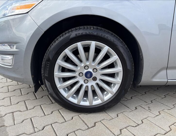 Ford Mondeo Kombi 2,0 l 103 kw