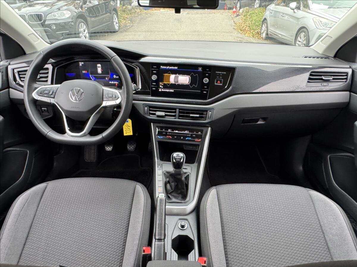 Volkswagen Polo Hatchback 999,0 70 kw