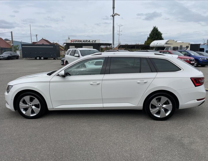 Škoda Superb Kombi 1,4 l 110 kw