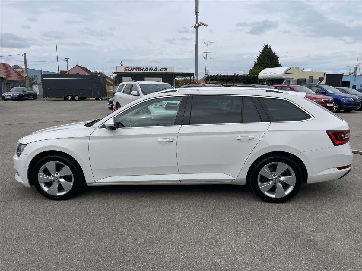 Škoda Superb Kombi 1,4 l 110 kw