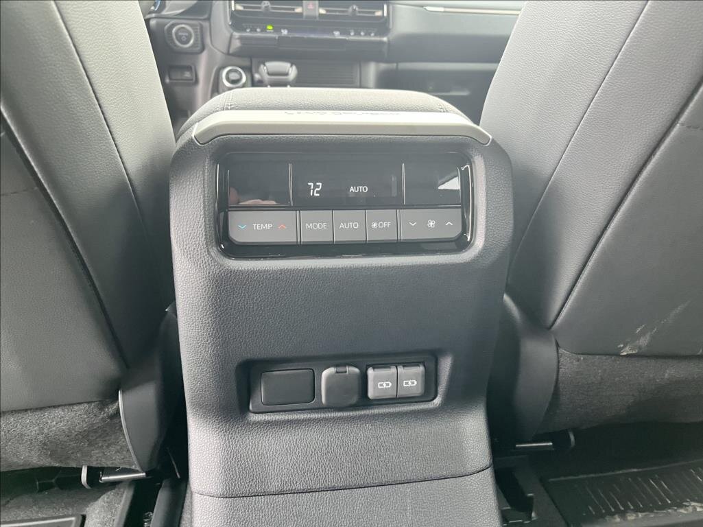 Toyota Land Cruiser Ostatní 2,4 l 243 kw