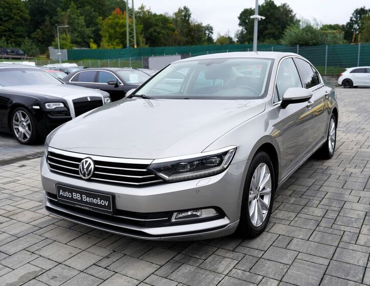 Volkswagen Passat 2