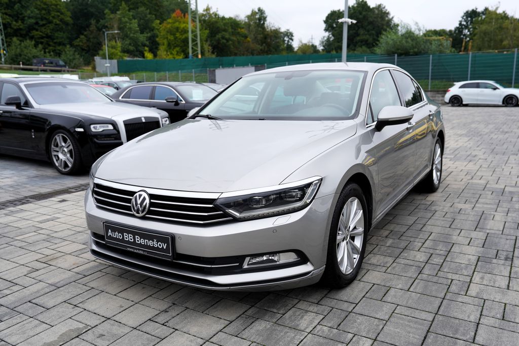 Volkswagen Passat