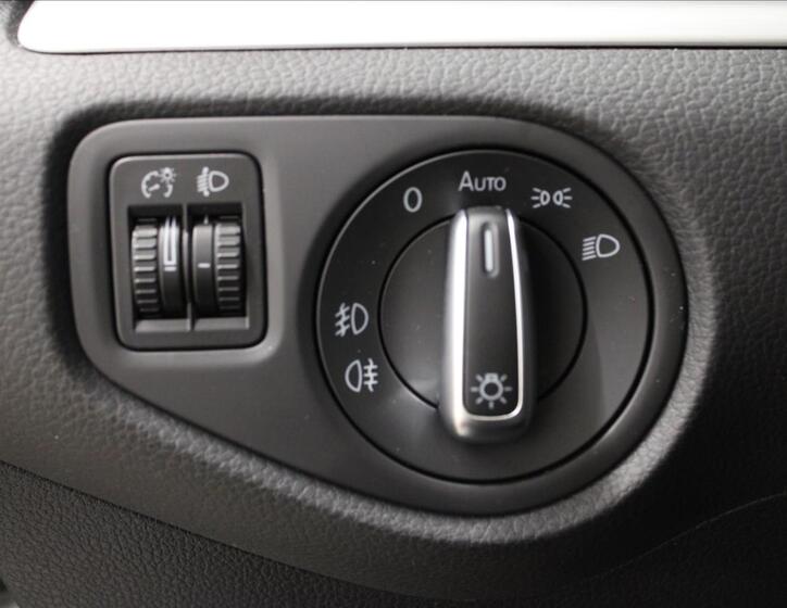 Volkswagen Sharan 16