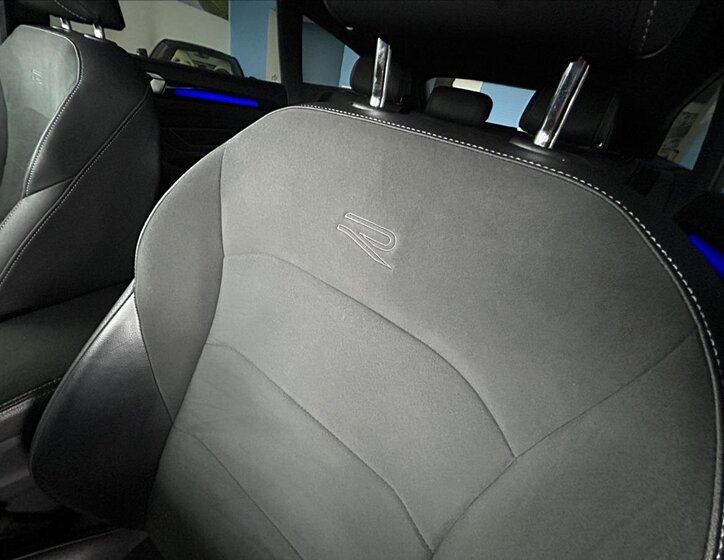 Volkswagen Arteon Kombi 2,0 l 147 kw