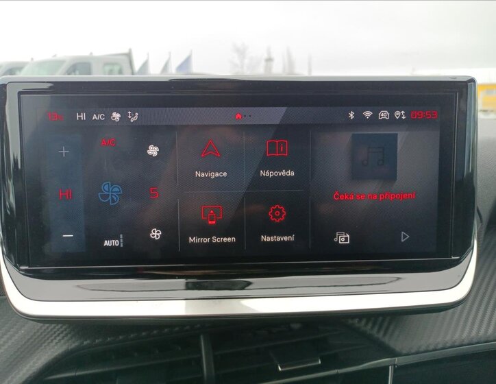 Peugeot 2008 SUV 1,2 l 96 kw