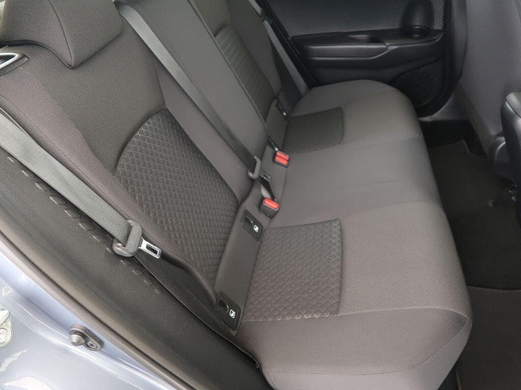 Toyota C-HR SUV 1,8 l 72 kw