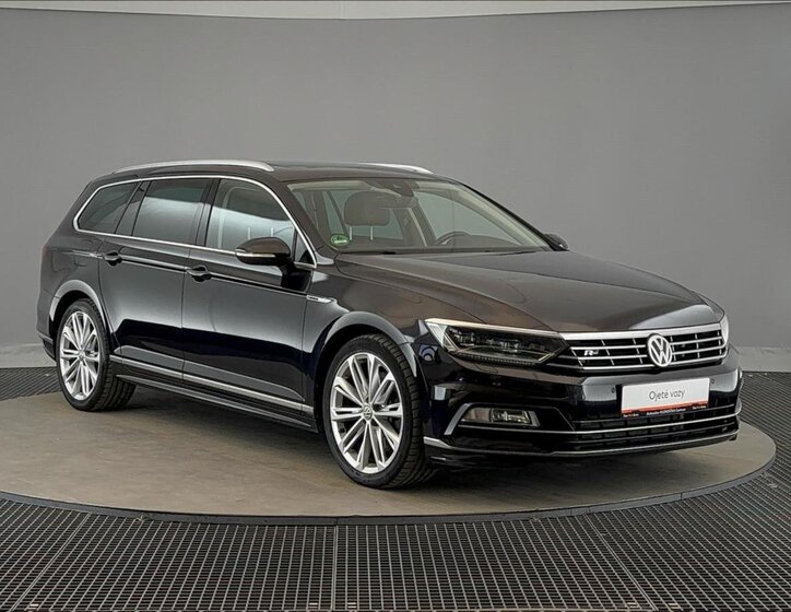 Volkswagen Passat Kombi 2,0 l 176 kw