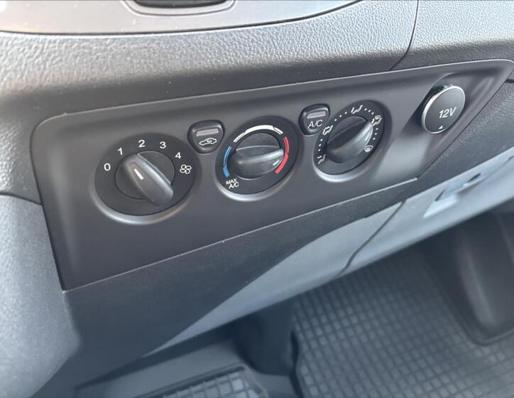 Ford Transit Custom 40