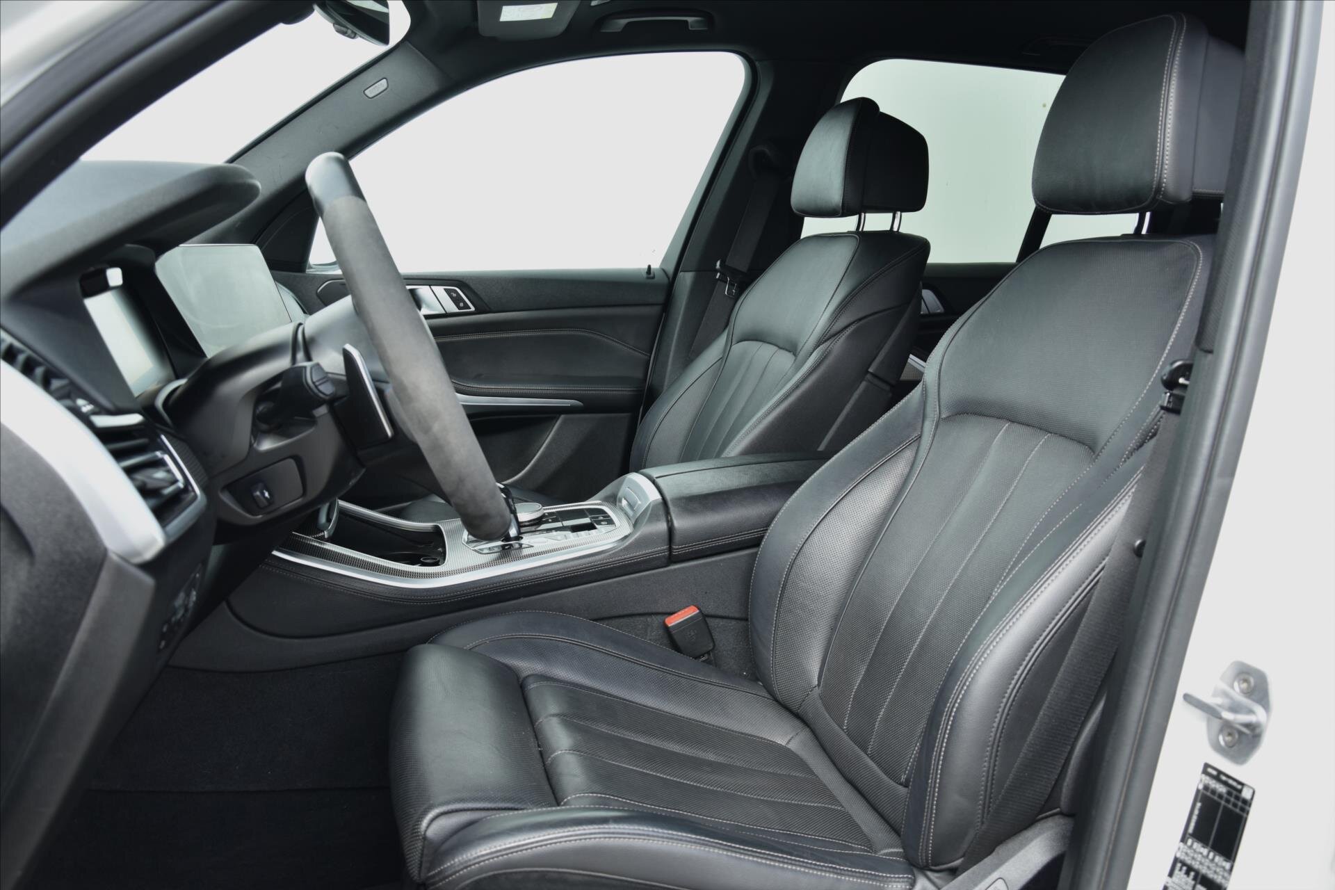 BMW X5 SUV / Terénní 3,0 l 195 kw