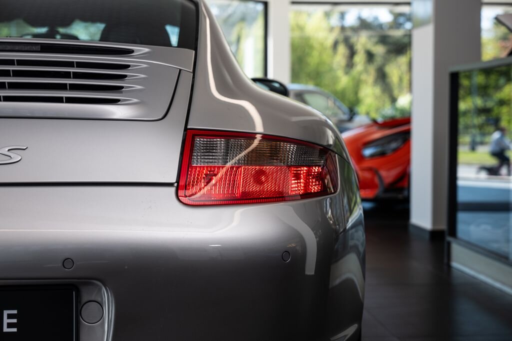 Porsche 911 Kupé 3,8 l 261 kw