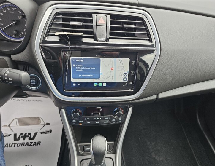 Suzuki SX4 S-Cross Hatchback 1,4 l 103 kw