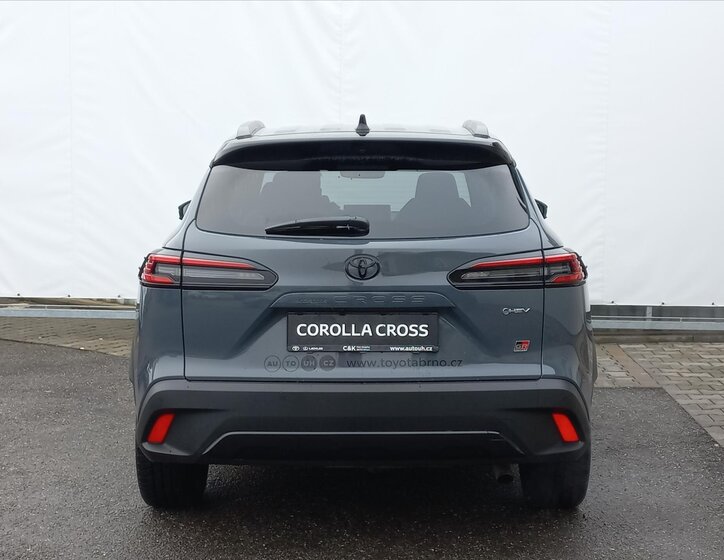 Toyota Corolla Cross CUV / Crossover 2,0 l 98 kw