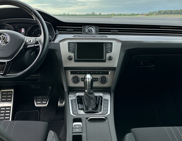 Volkswagen Passat 18