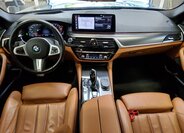 BMW Řada 5 Sedan 4,4 l 390 kw