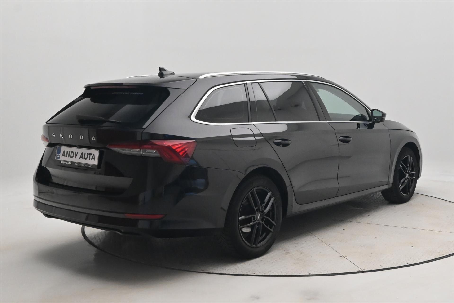 Škoda Octavia Kombi 2,0 l 110 kw