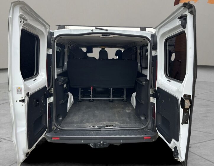 Renault Trafic 5
