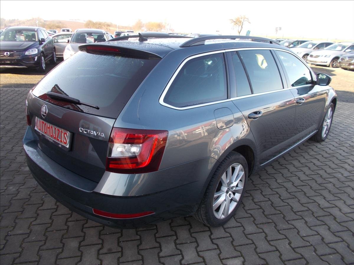 Škoda Octavia Kombi 1,6 l 85 kw
