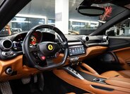 Ferrari GTC4 Lusso Kupé 6,3 l 507 kw