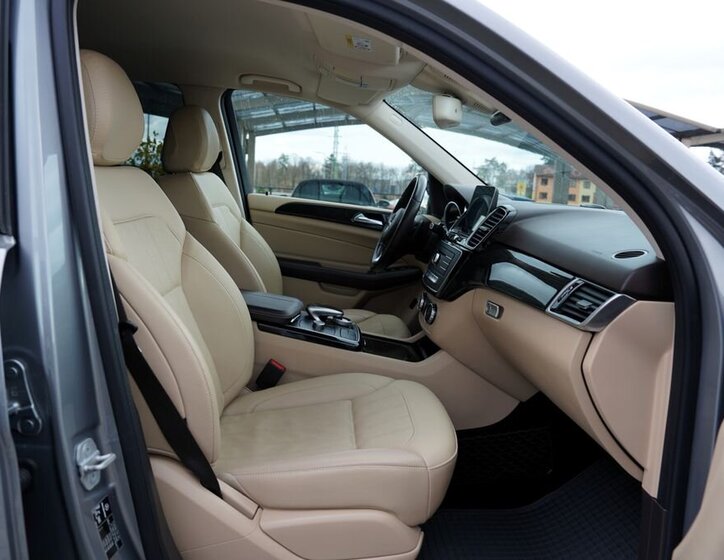 Mercedes-Benz GLE SUV / Terénní 3,0 l 190 kw