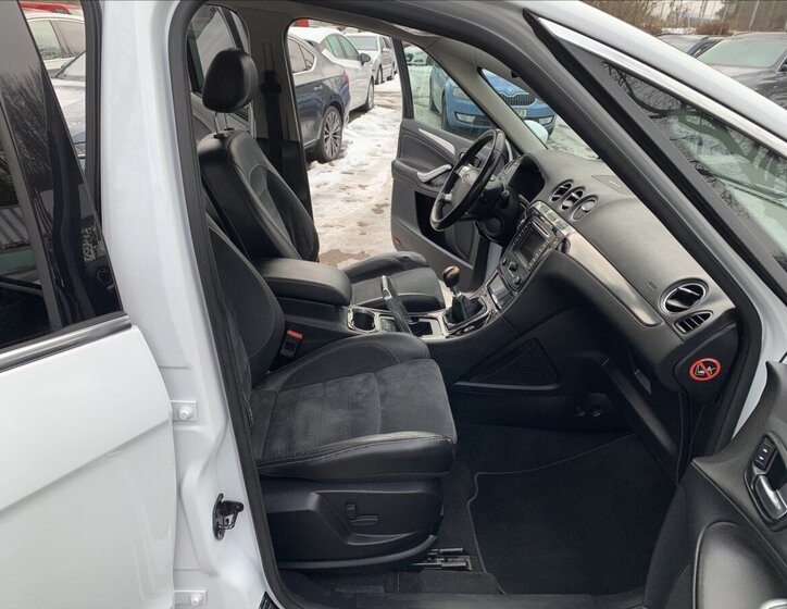 Ford S-MAX Kombi 2,2 l 147 kw