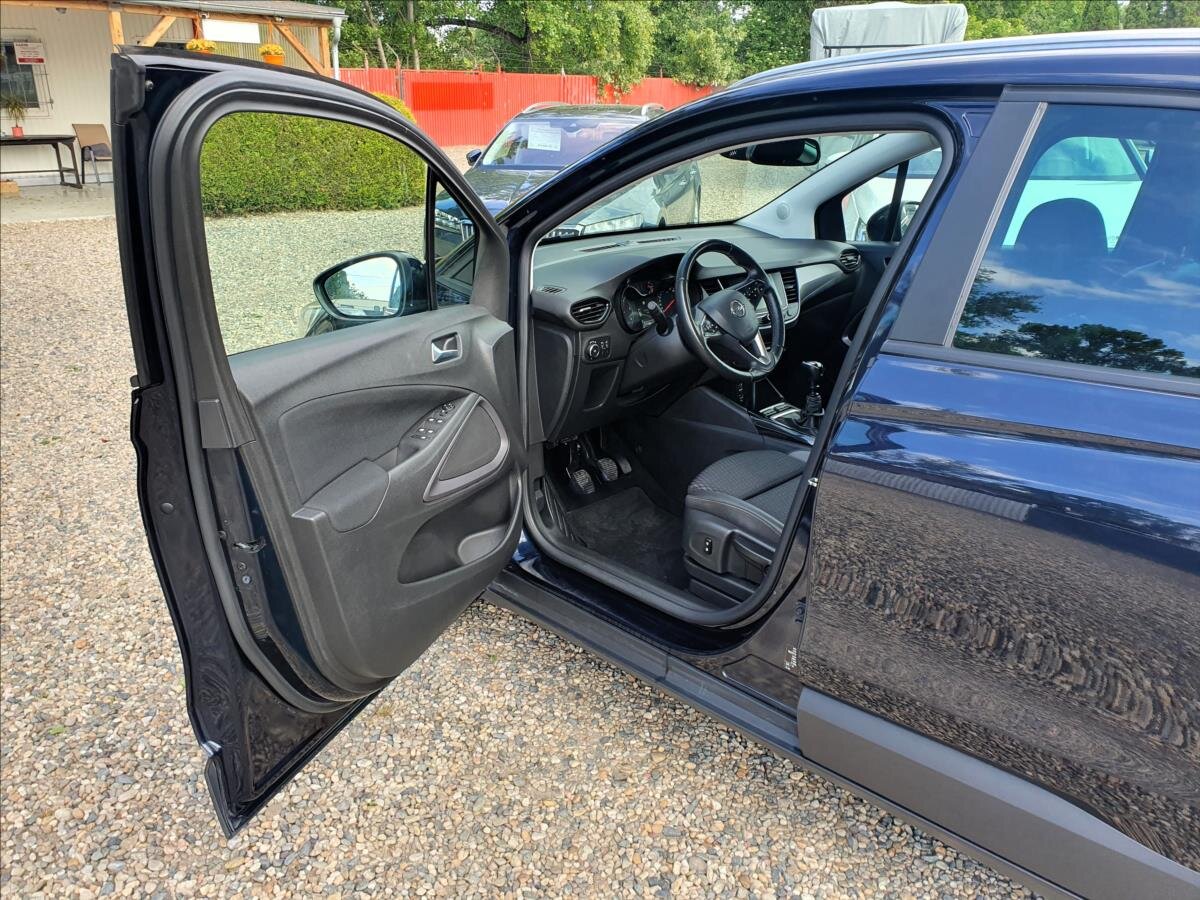 Opel Crossland X SUV / Terénní 1,5 l 75 kw
