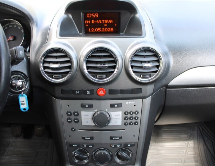 Opel Antara SUV / Terénní 2,0 l 110 kw