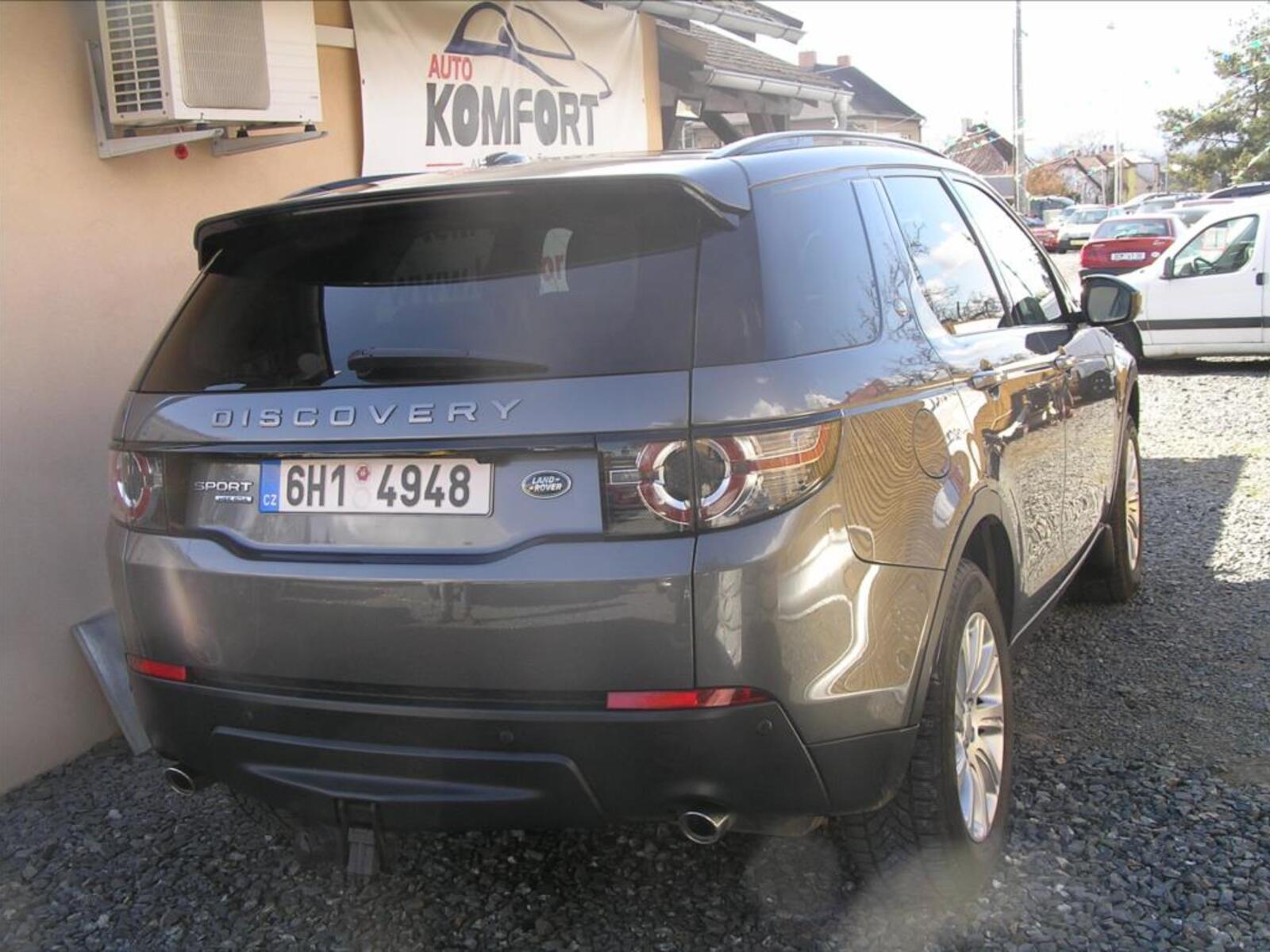Land Rover Discovery Sport 5