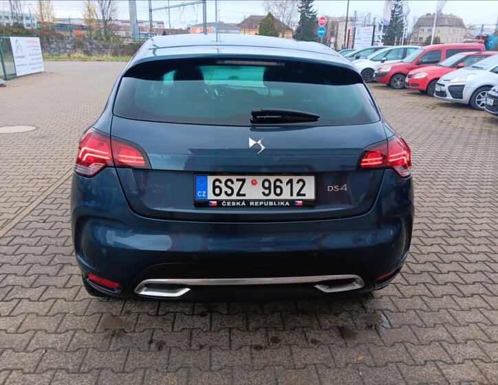 Citroën DS4 Hatchback 1,2 l 96 kw