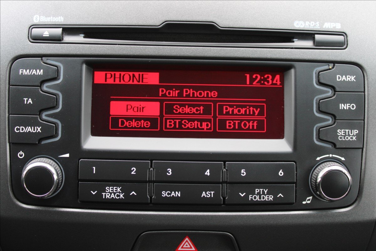 KIA Sportage SUV / Terénní 2,0 l 120 kw