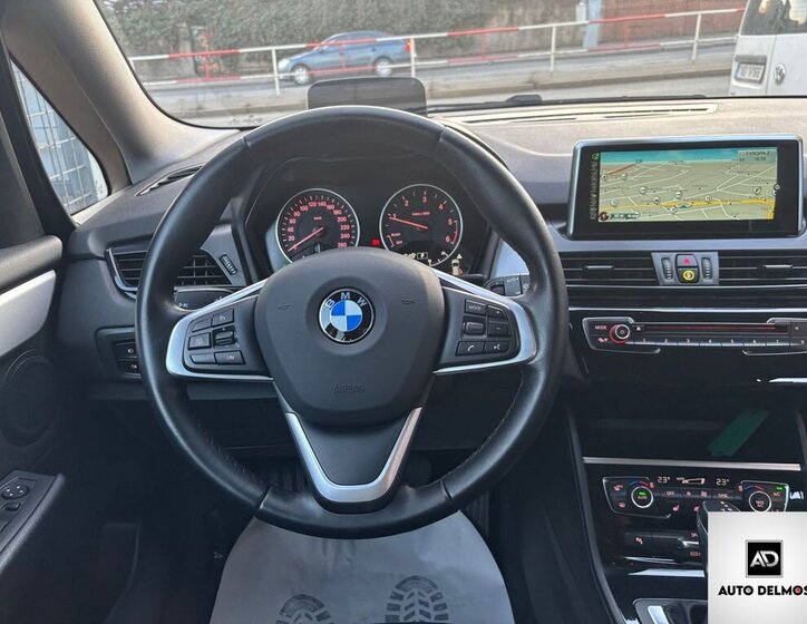 BMW Řada 2 MPV 2,0 l 110 kw