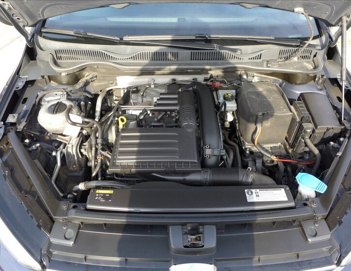 Volkswagen Golf Sportsvan Kombi 1,2 l 81 kw