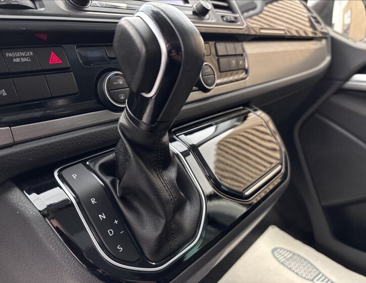 Volkswagen Multivan Kombi 2,0 l 110 kw