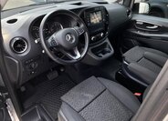 Mercedes-Benz Vito 9