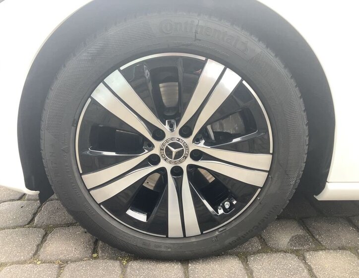 Mercedes-Benz Třídy C Kombi 2,0 l 120 kw