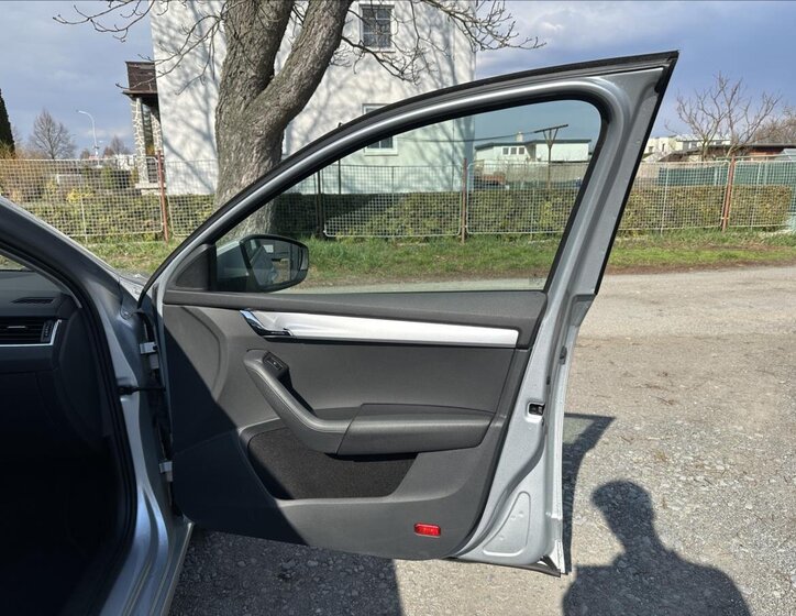 Škoda Octavia Liftback 1,4 l 103 kw