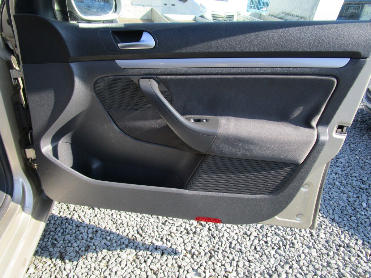 Volkswagen Golf Kombi 1,4 l 90 kw