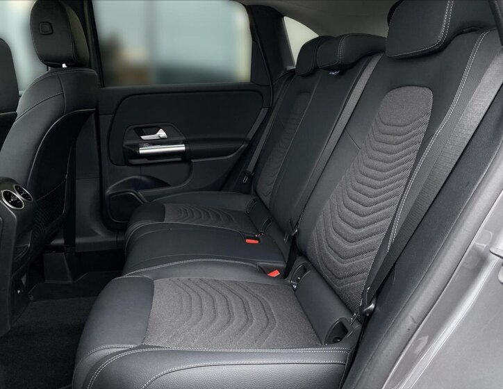 Mercedes-Benz Třídy B MPV 2,0 l 110 kw