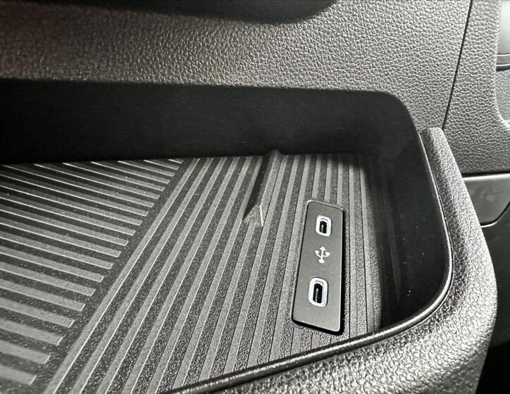 Nissan Interstar Ostatní 2,0 l 96 kw