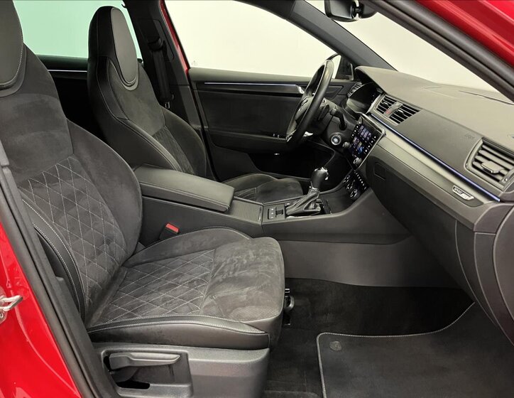 Škoda Superb Kombi 2,0 l 147 kw