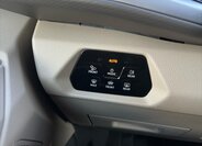 Volkswagen Multivan 28