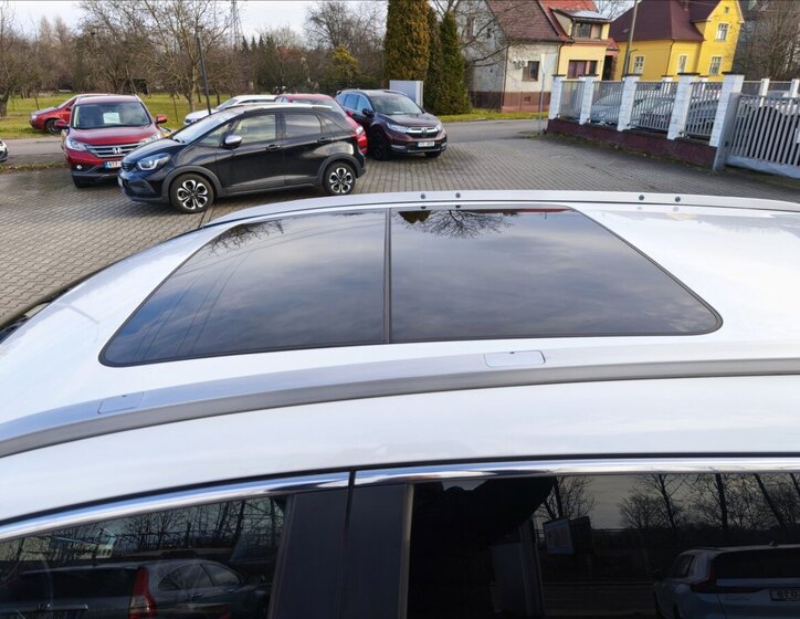 Honda CR-V SUV / Terénní 2,0 l 107 kw