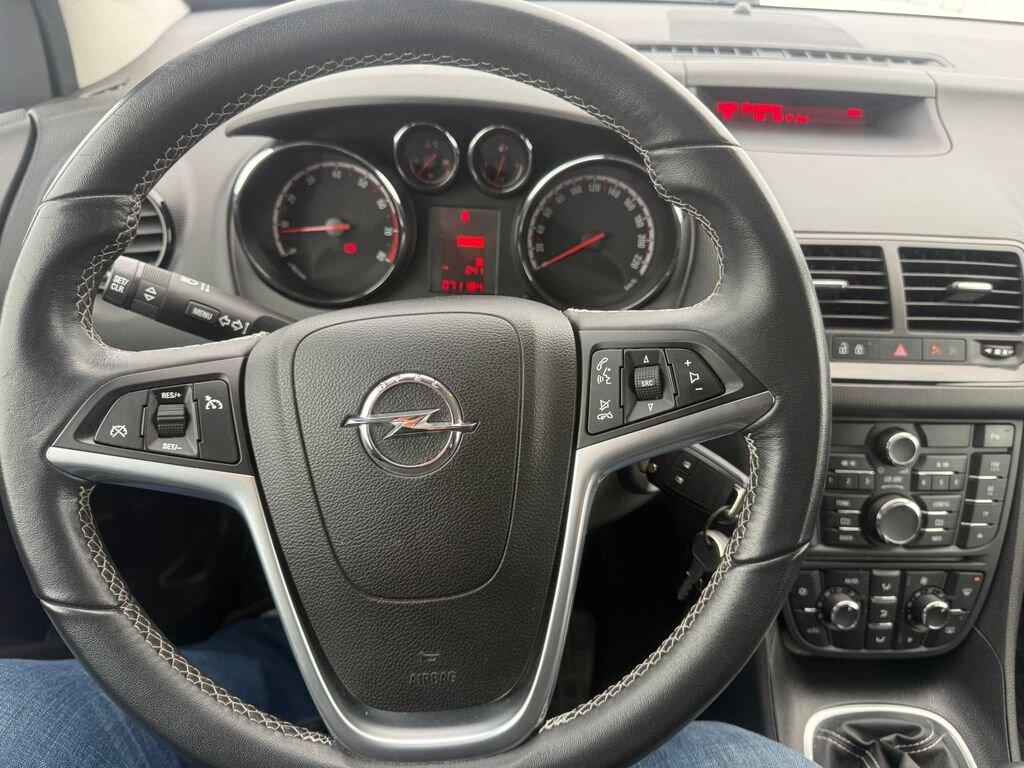 Opel Meriva MPV 1,4 l 74 kw