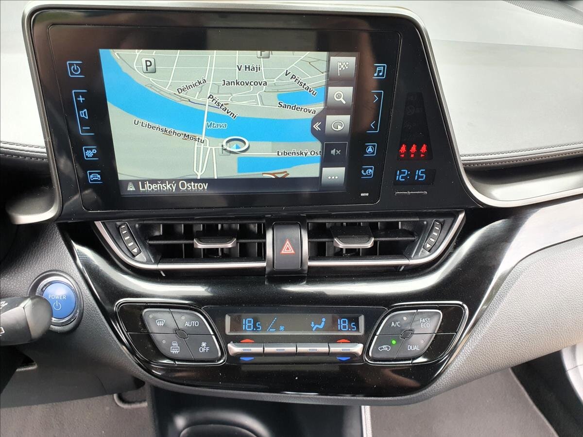 Toyota C-HR Hatchback 1,8 l 72 kw